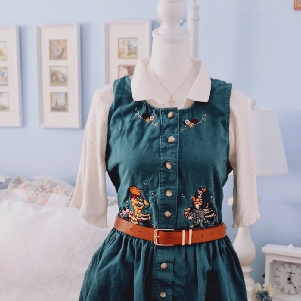 Winnie the Pooh vintage dress damaged